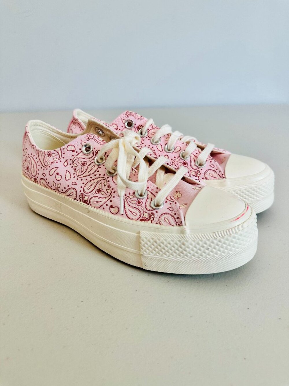 NEW CONVERSE ALL STAR PINK PAISLEY BARBIECORE LOW TOP CANVAS SNEAKERS SIZE 6.5